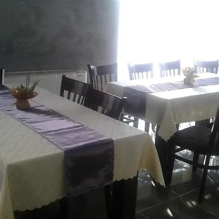 Hotel Family Relax *