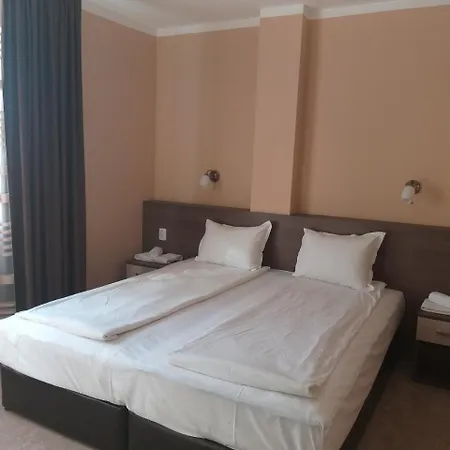 Family Relax Hotel
