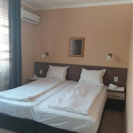 Hotel Family Relax