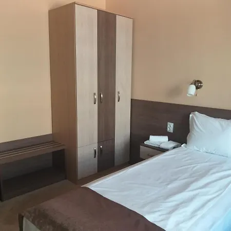 Family Relax ホテル ストレルチャ