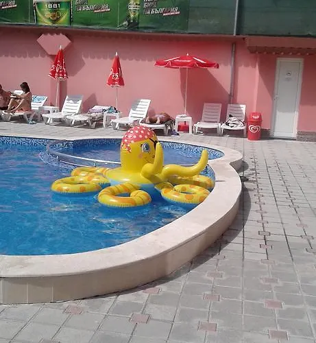 Family Relax Hotel Strelča